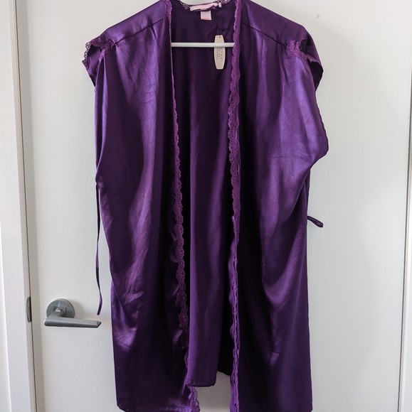Victoria Secret Satin Robe, Small - Picture 2 of 2